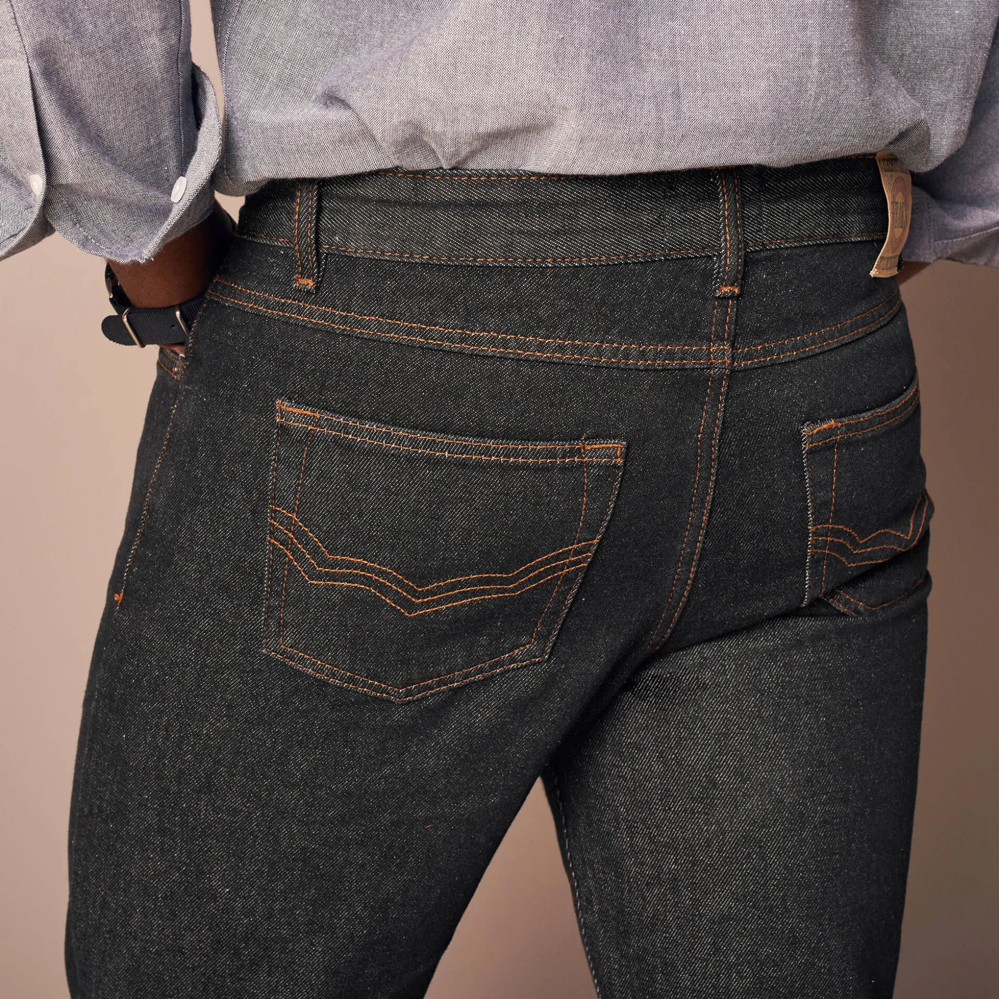 Authentieke jeans in recht model - binnenpijplengte 82 cm