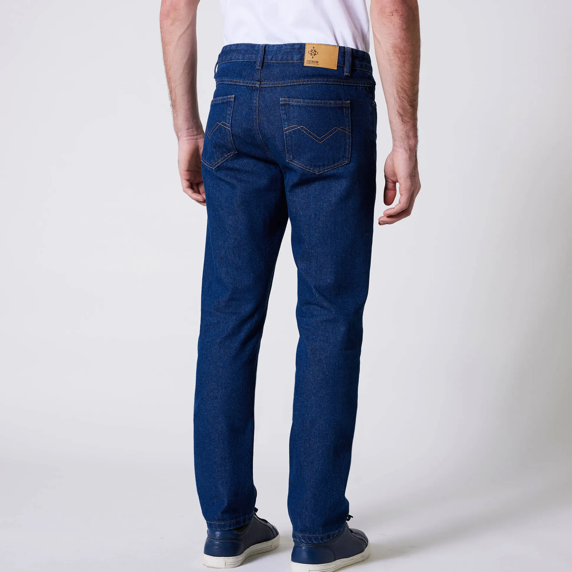 Authentieke jeans in recht model - binnenpijplengte 72 cm