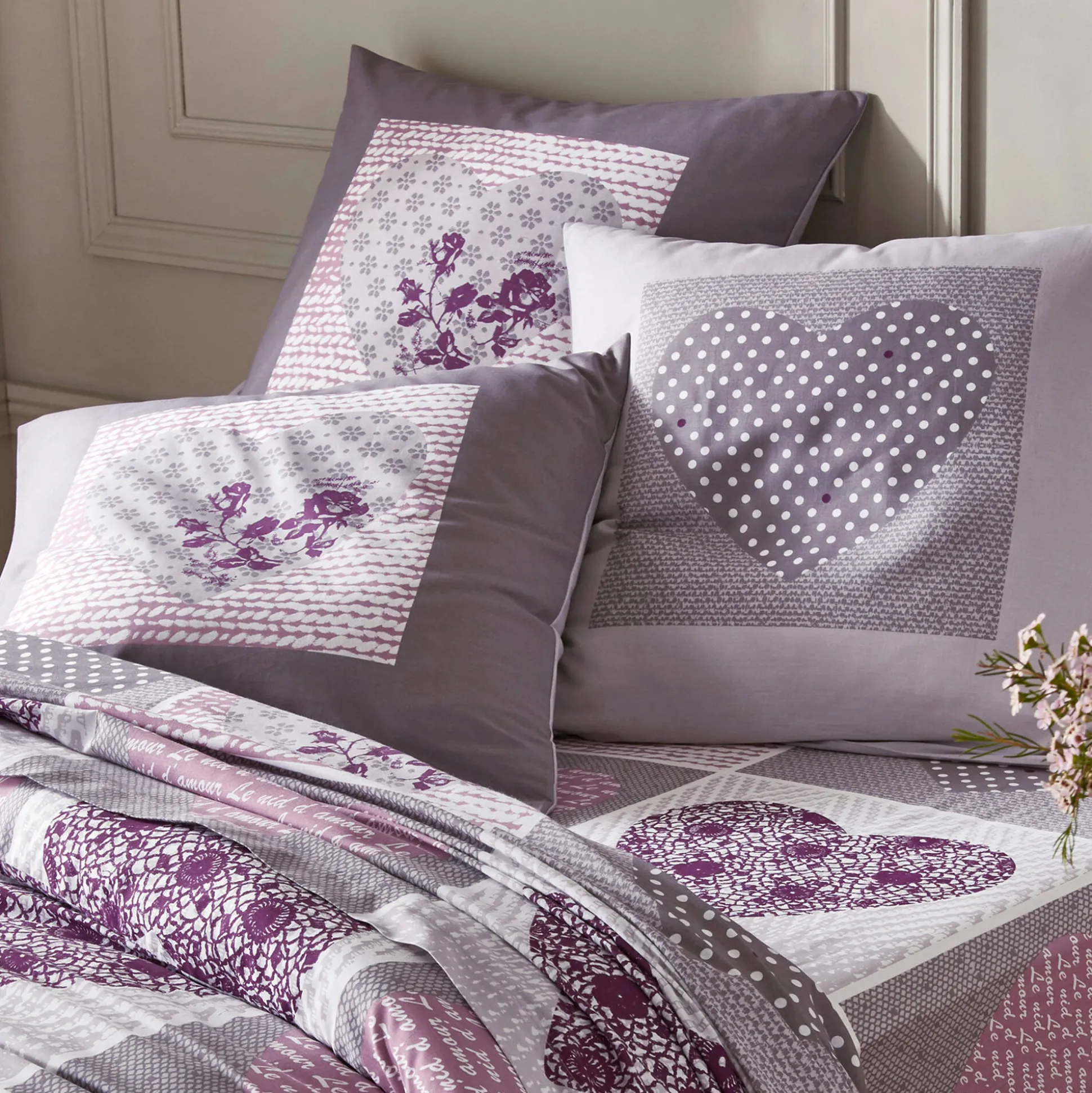 Bedlinnen Lovely in flanel met hartjesprint