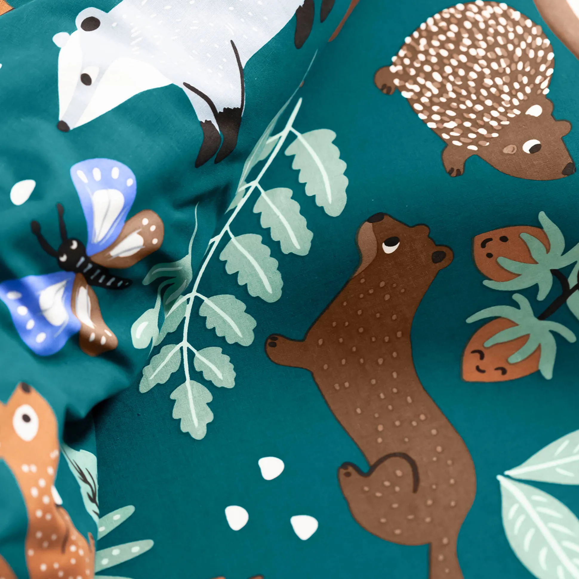 Bedlinnen voor kinderen met knuffelbeer motief in biologisch katoen, eco-verantwoord