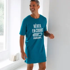 Bedrukt pyjamashirt in maximodel 'réveil en cours'