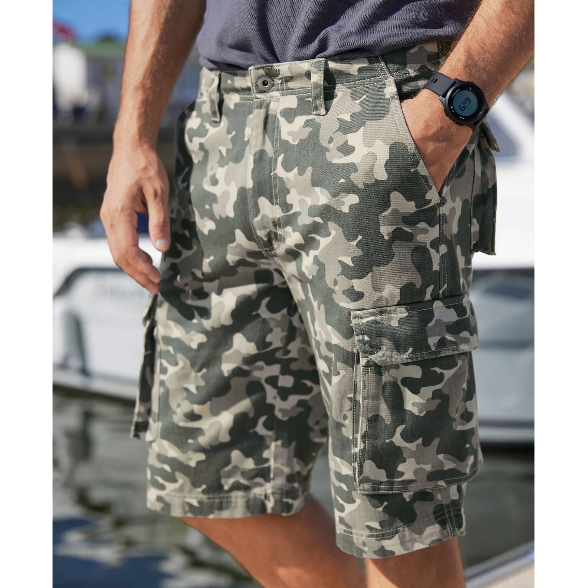 Bermuda in canvas met camouflageprint