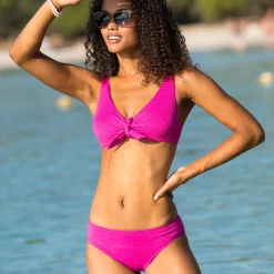 Bikinislip van gewafeld tricot in midimodel Ampoza