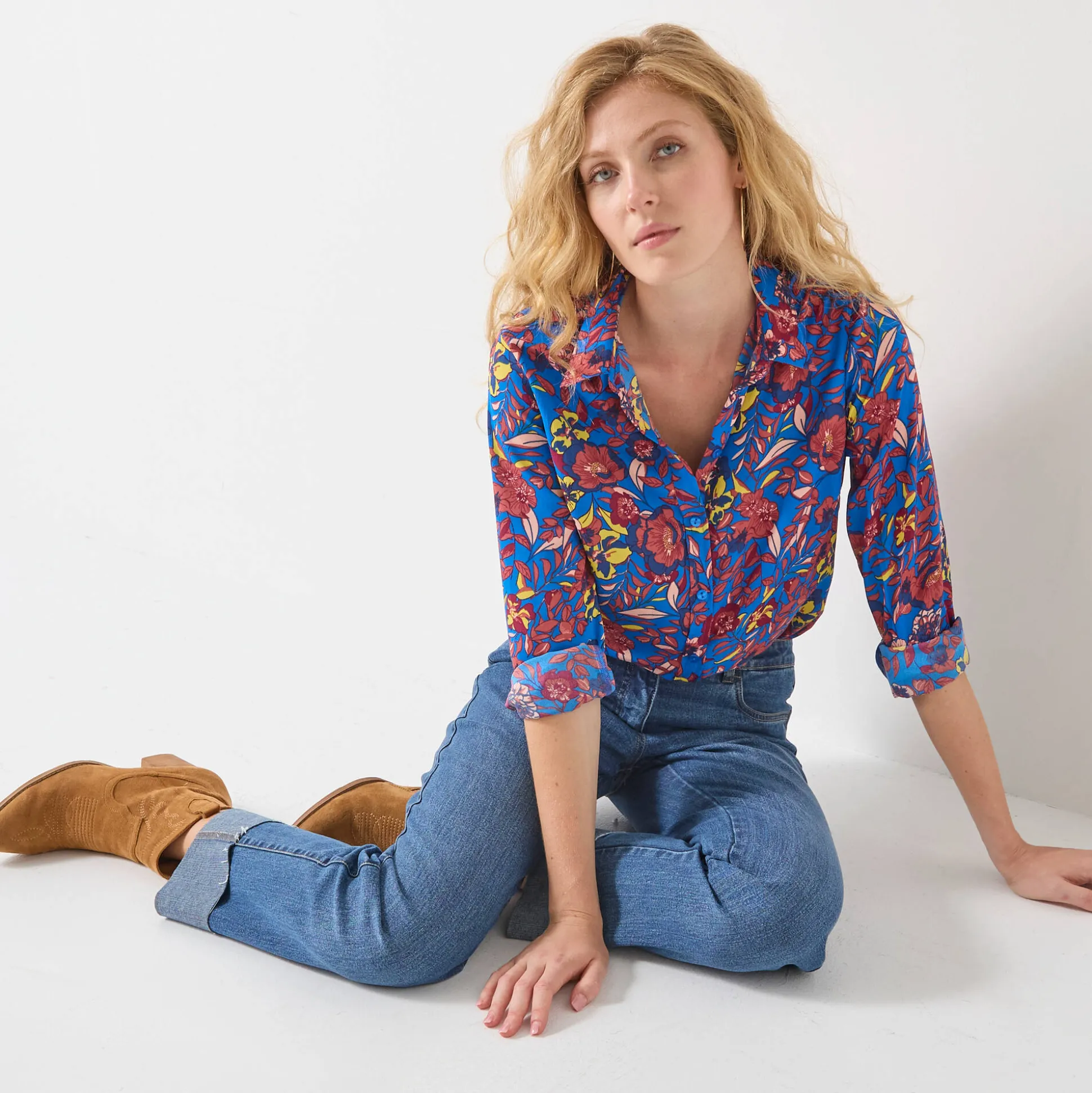 Bloes met knoopsluiting met bloemenprint, gerecycleerd polyester(**)