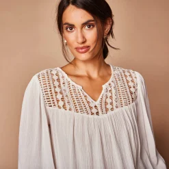 Bloes met macramé en 3/4-mouwen