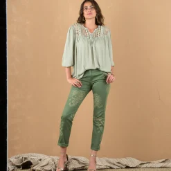 Bloes met macramé en 3/4-mouwen