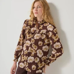 Bloes met strookjes en bloemenprint, crepon