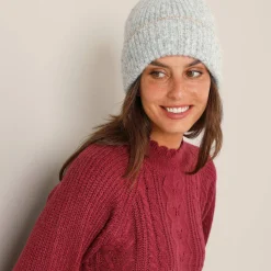 Bonnet détails brillants
