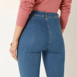 Bootcut jeans, opgestikte zakken