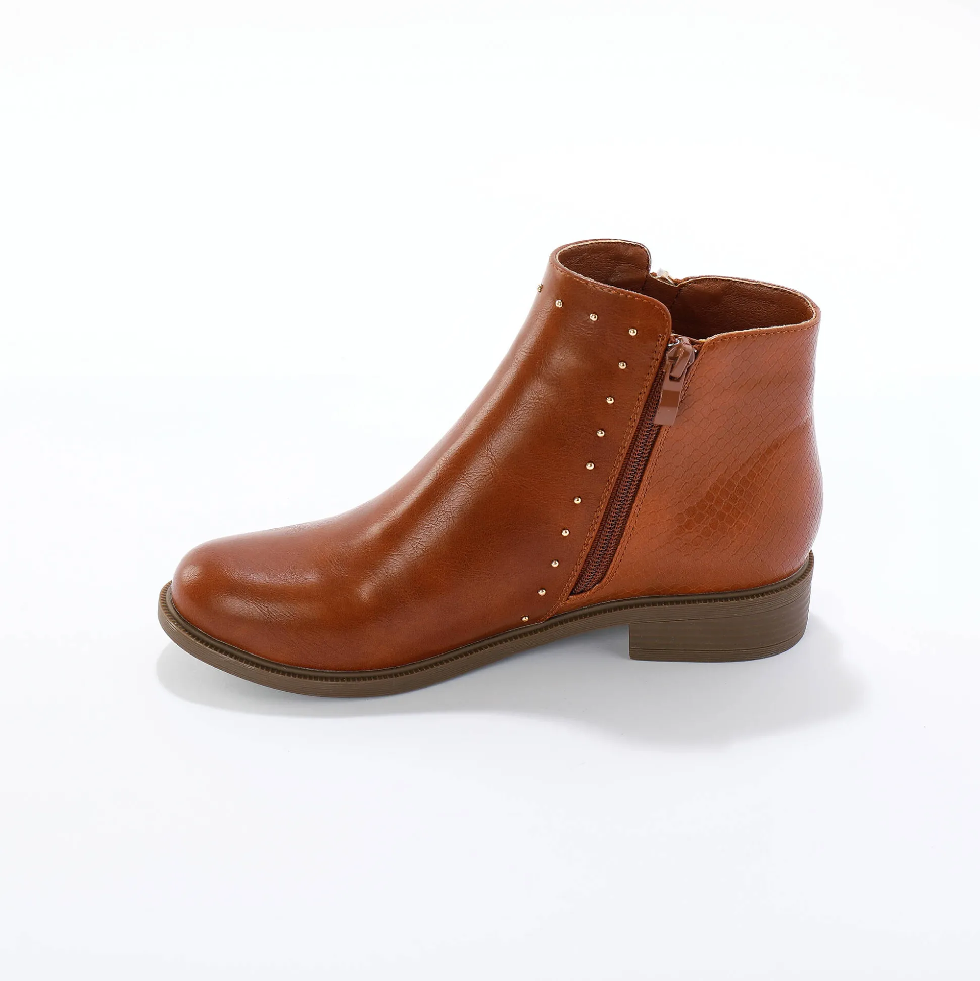 Boots in 2 materialen, rits en sierspijkers