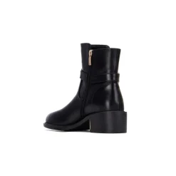 Boots met goudkleurige fantasiegesp