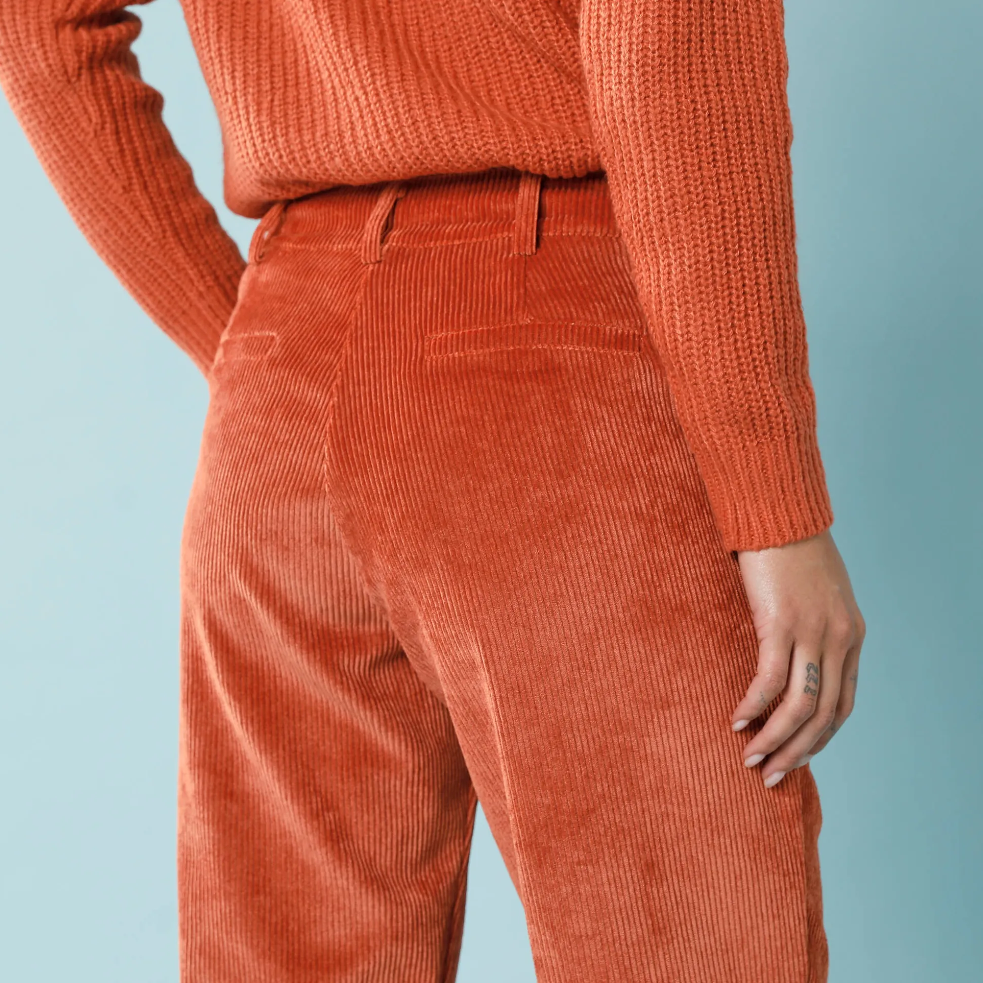 7/8-broek in velours, kleine lengtes