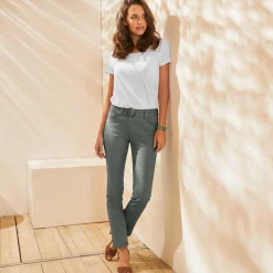 Broek voor kleine lengtes