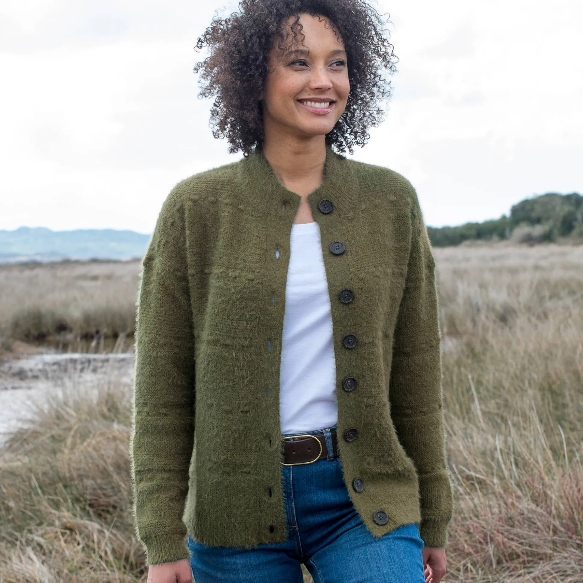 Cardigan in harig fantasietricot met knopen