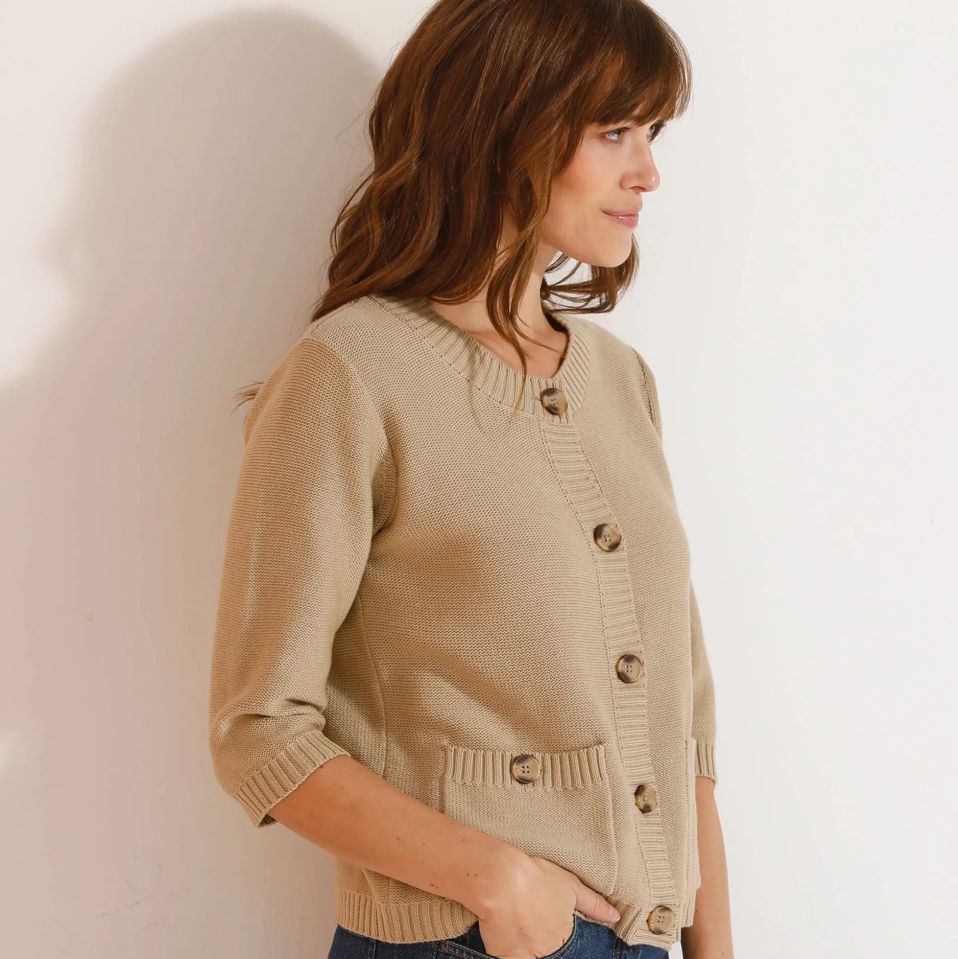 Cardigan met knoopsluiting en zakken, mouwen op ellebooglengte