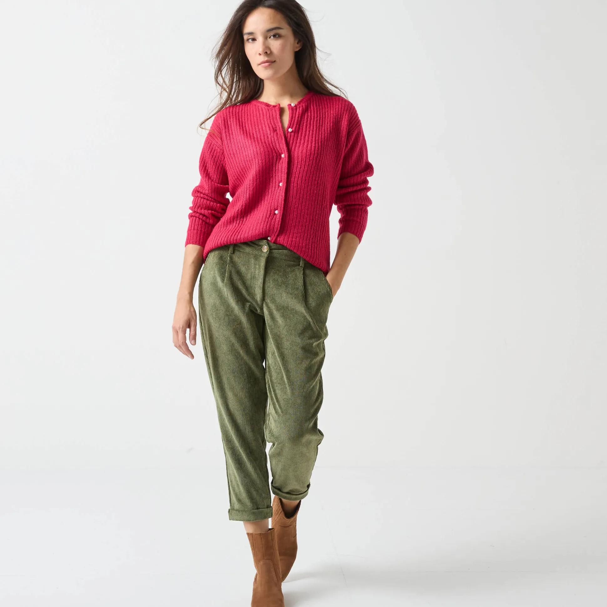 Cardigan met parelknopen en mohairtouch
