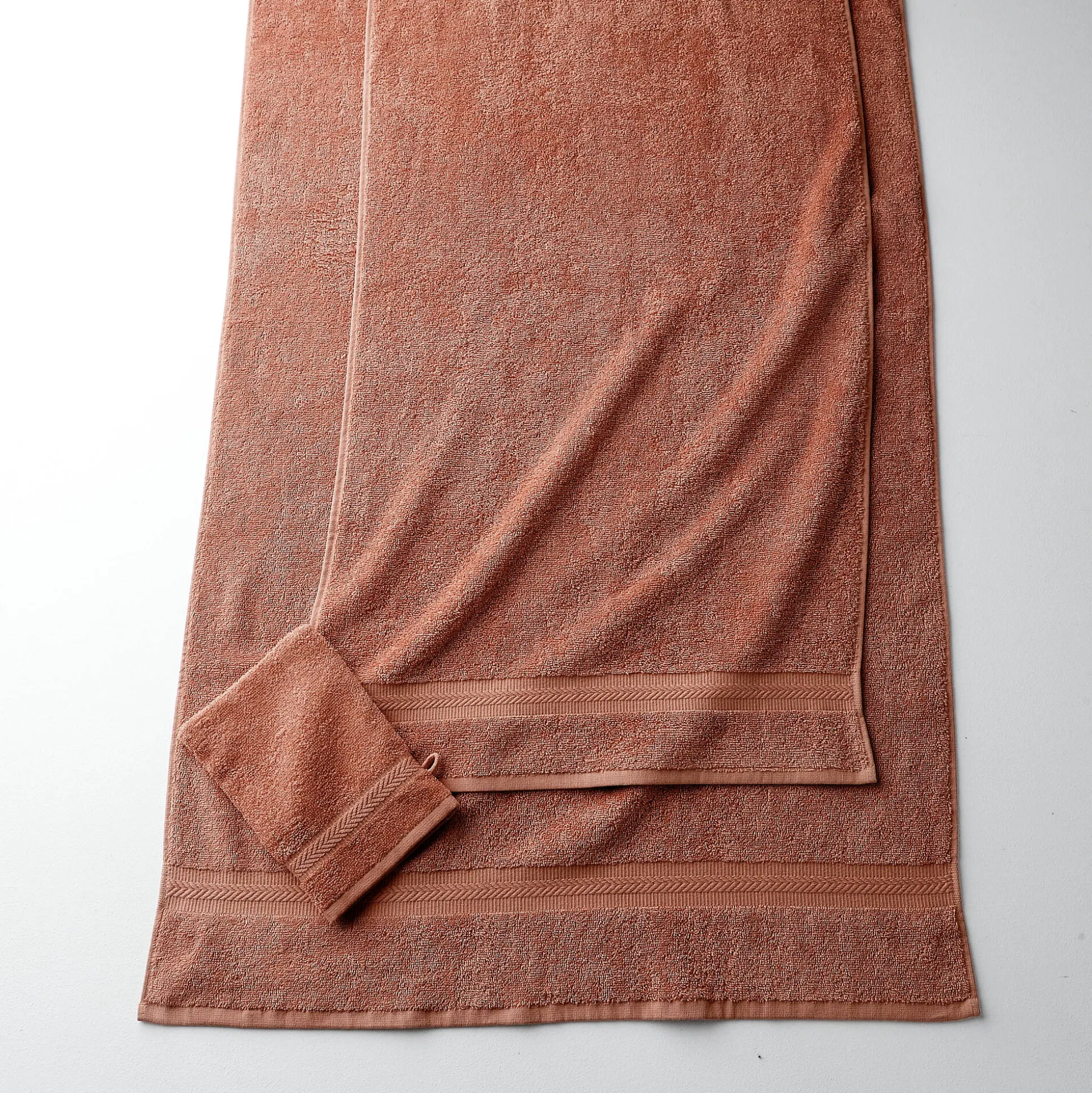 Collectie effen handdoeken 420 g/m2 met zacht comfort