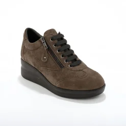 Comfortabele leren sneakers met sleehak, LWG gecertificeerd