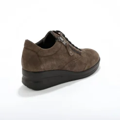 Comfortabele leren sneakers met sleehak, LWG gecertificeerd