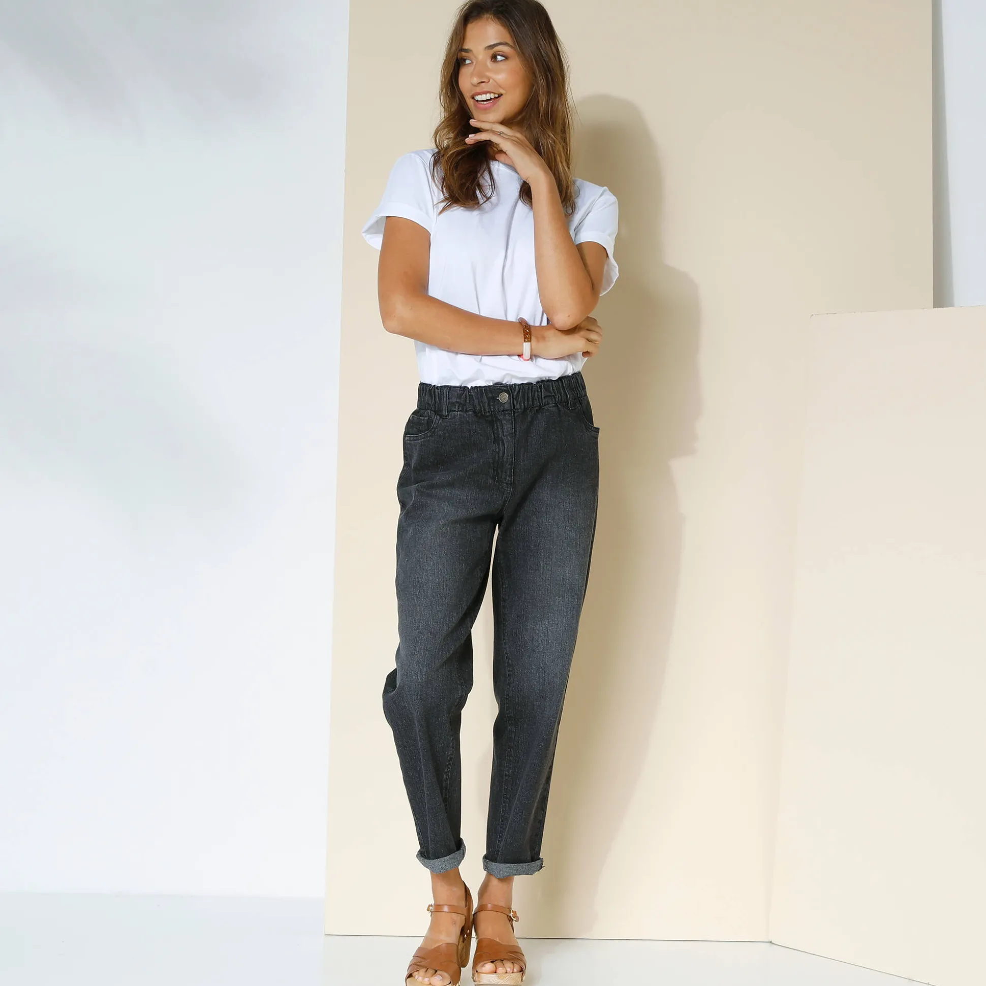 Comfortabele stretchjeans in 'mom' model, elastische taille