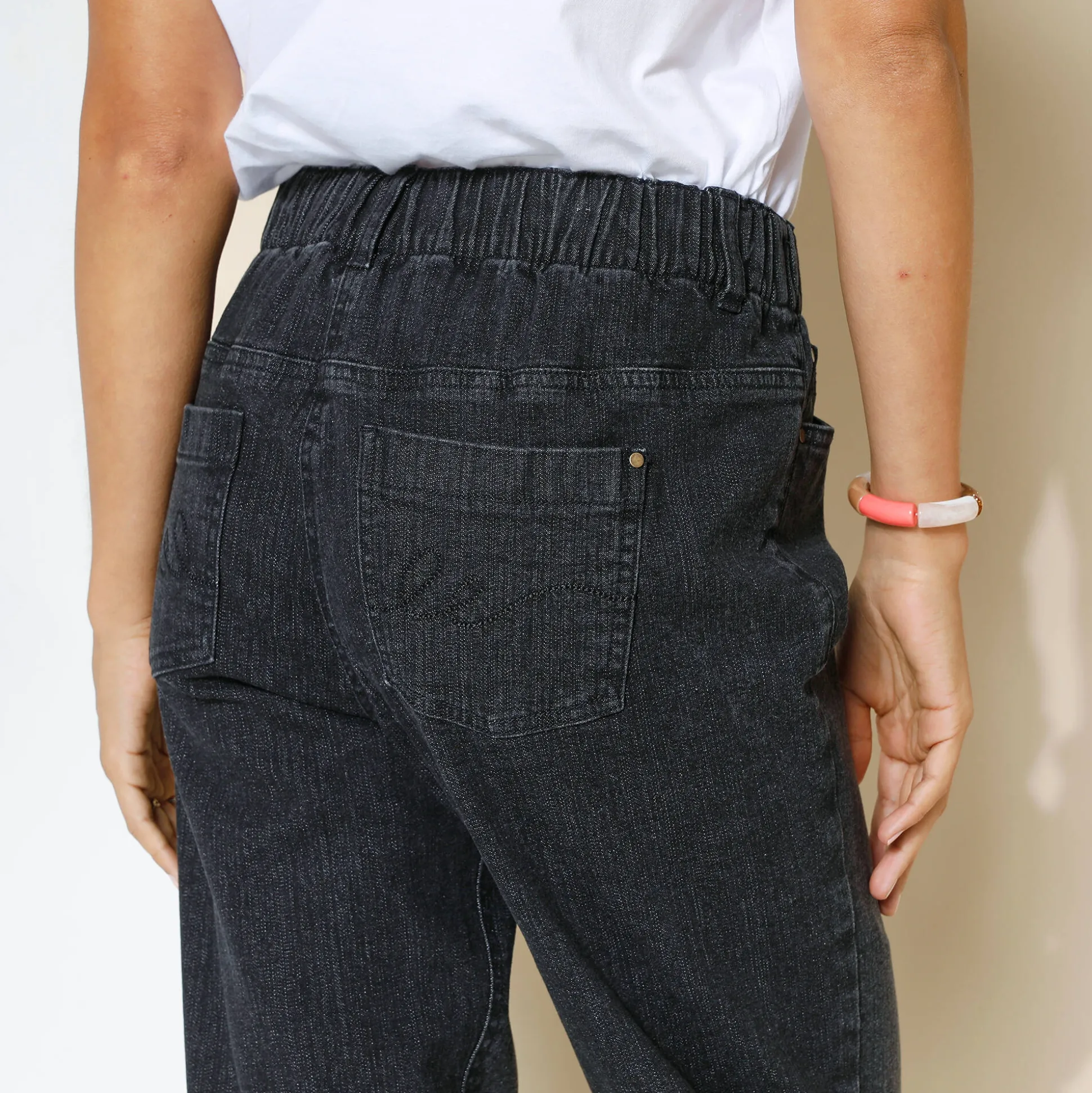 Comfortabele stretchjeans in 'mom' model, elastische taille