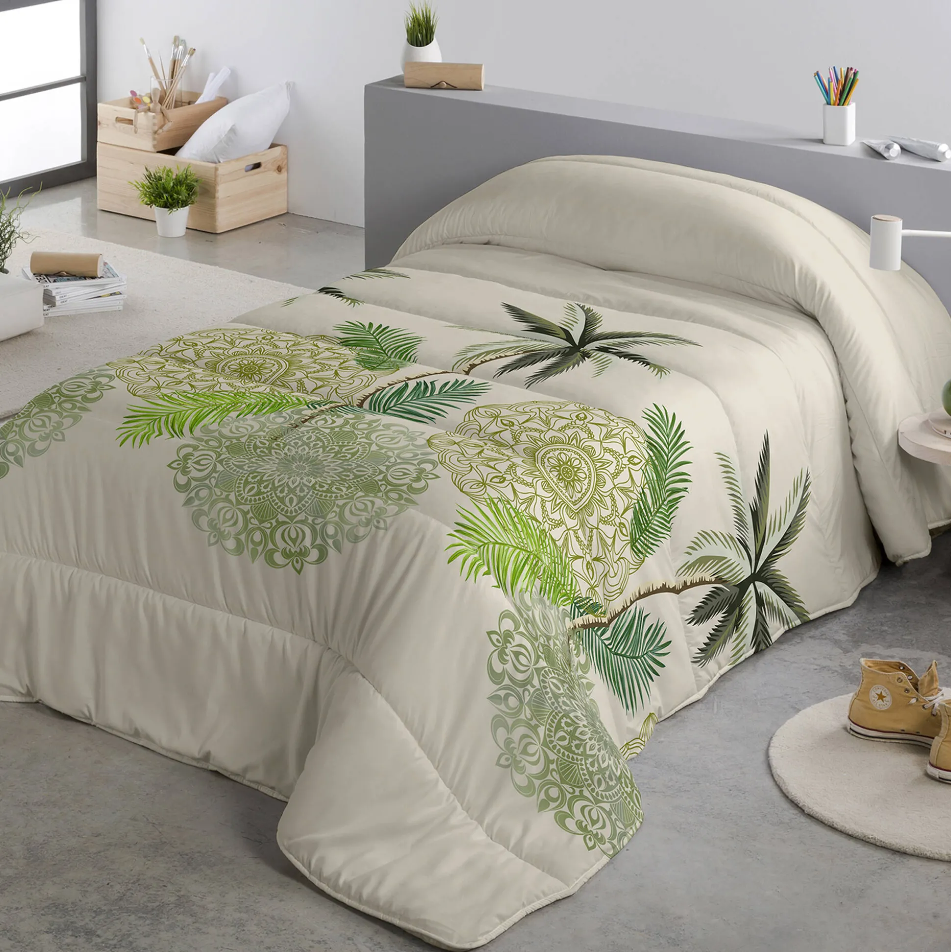 Dekbed in microvezel met tropische bladerenprint 200g/m2<br><br>