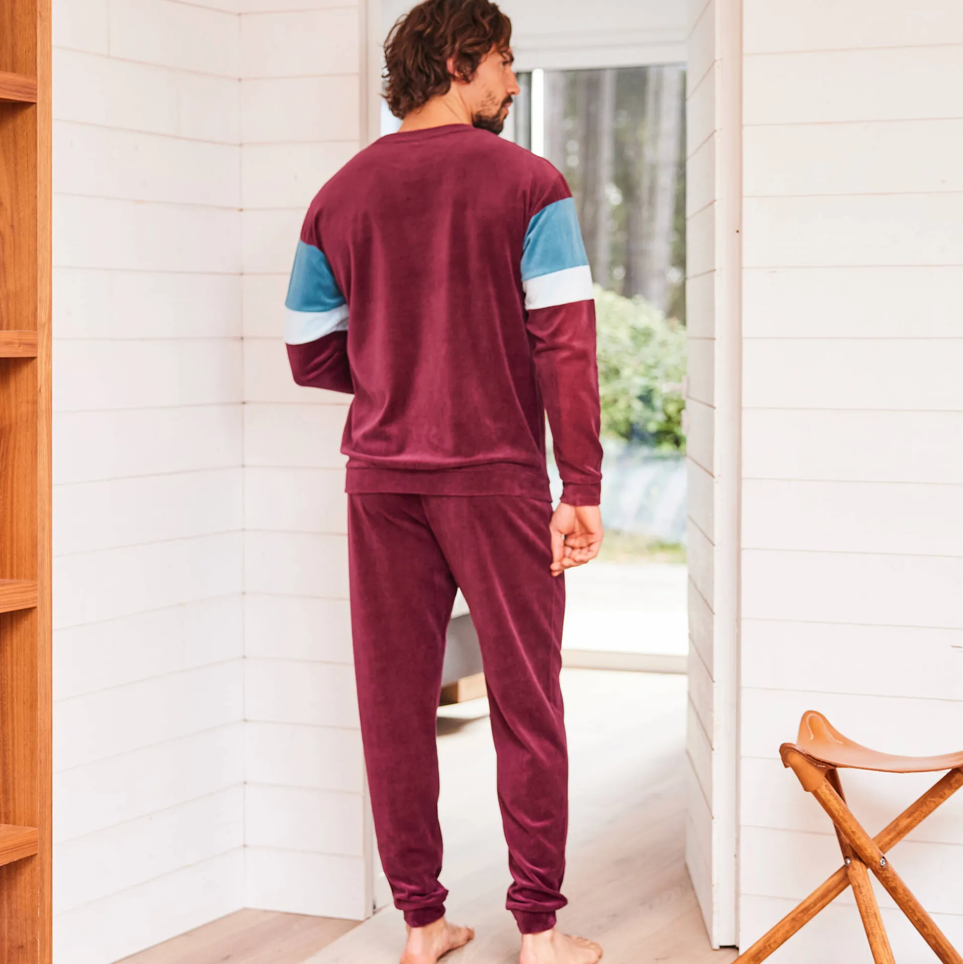 Driekleurige pyjama in velours, lange mouwen