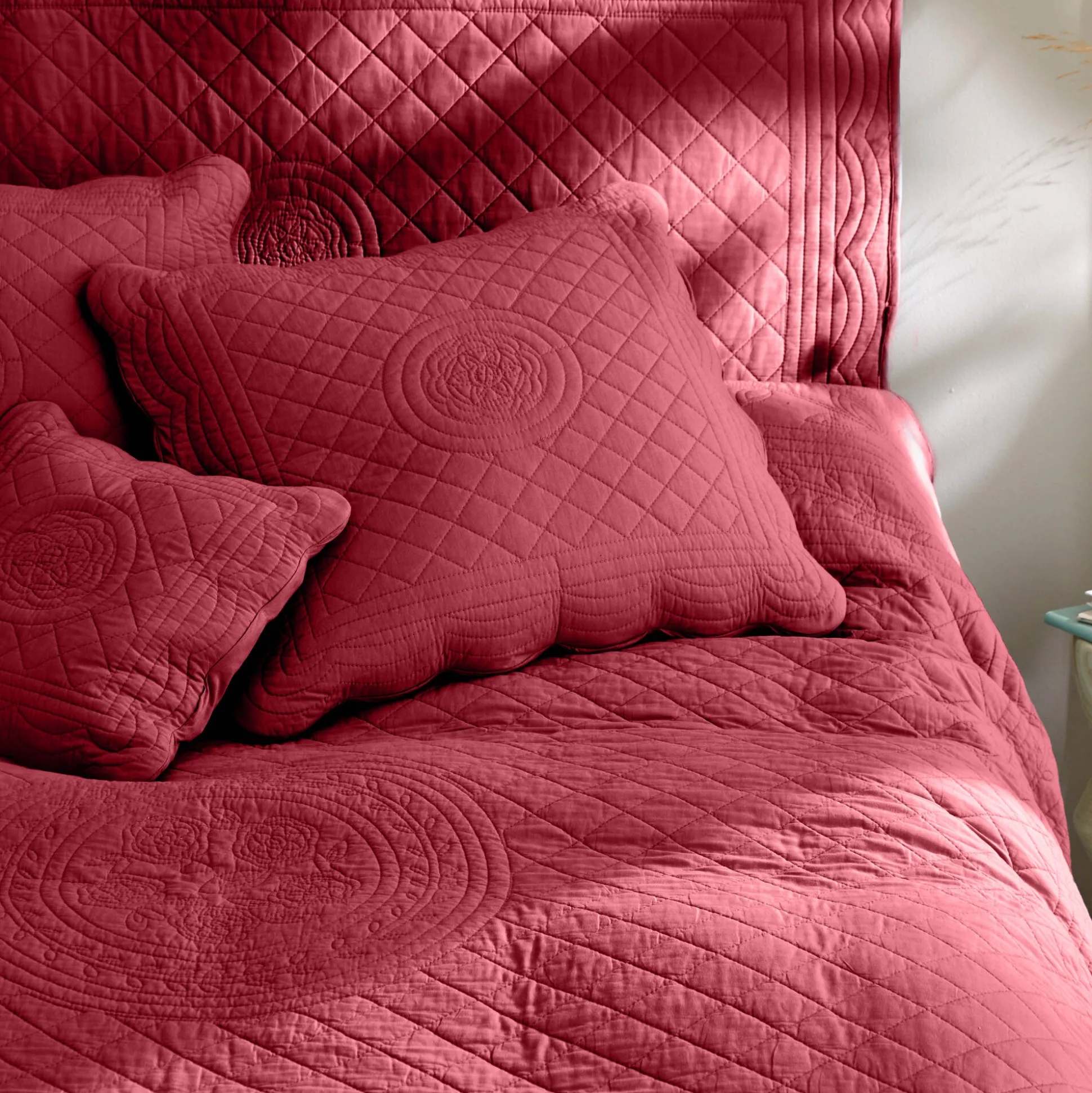 Effen bedsprei in boutisstijl Cassandre