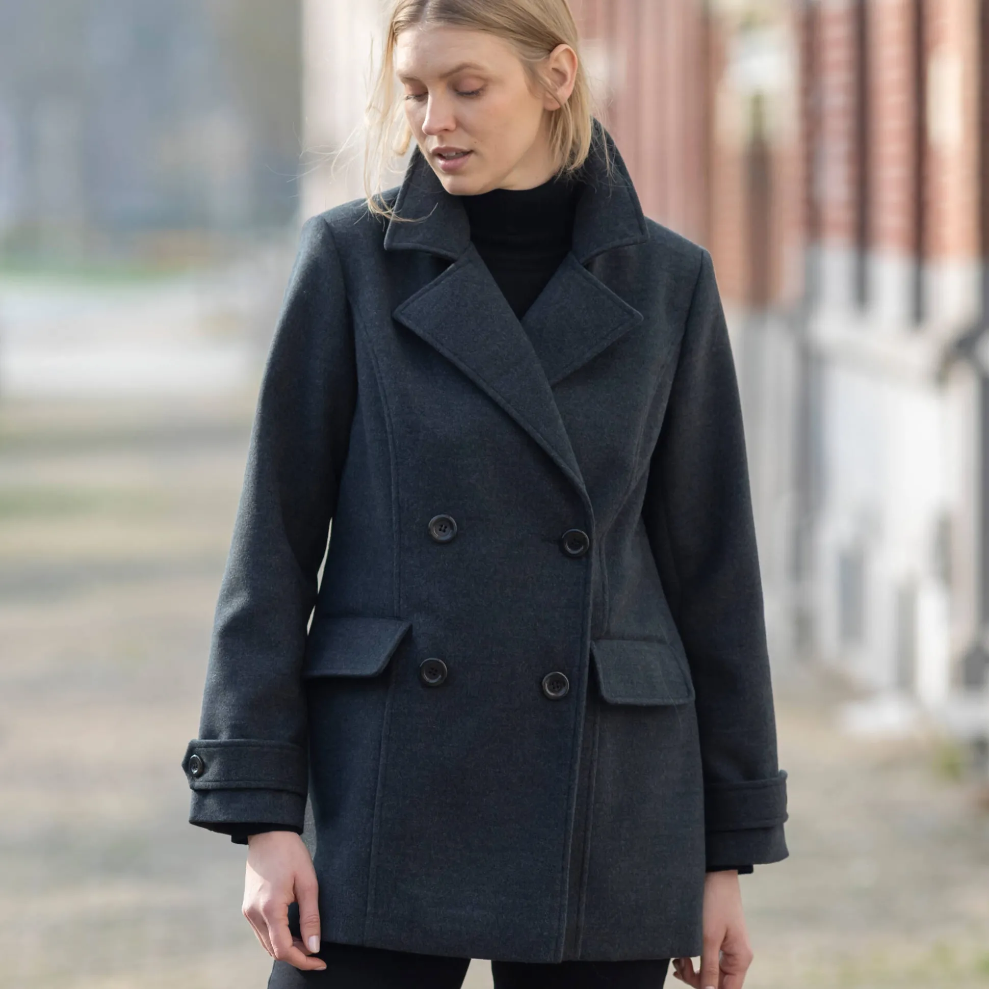 Effen cabanmantel met knoopsluiting