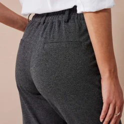 Effen chino broek, milanotricot