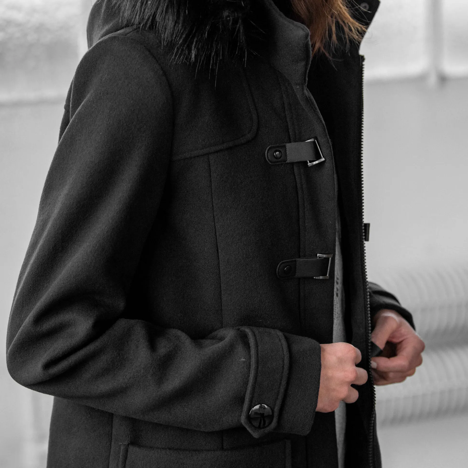 Effen duffelcoat met kap in nepbont