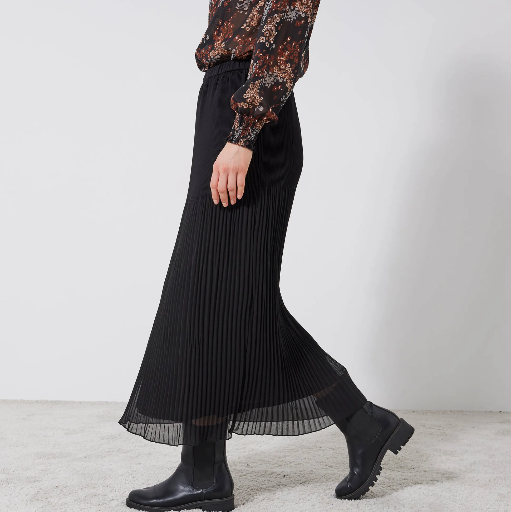 Effen rok in plissévoile, gerecycleerd polyester(**) - grote lengte