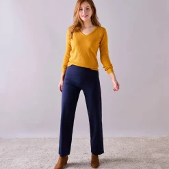 Effen trui in ribbeltricot met V-hals
