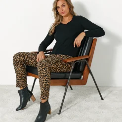 Effen trui in ribbeltricot met V-hals