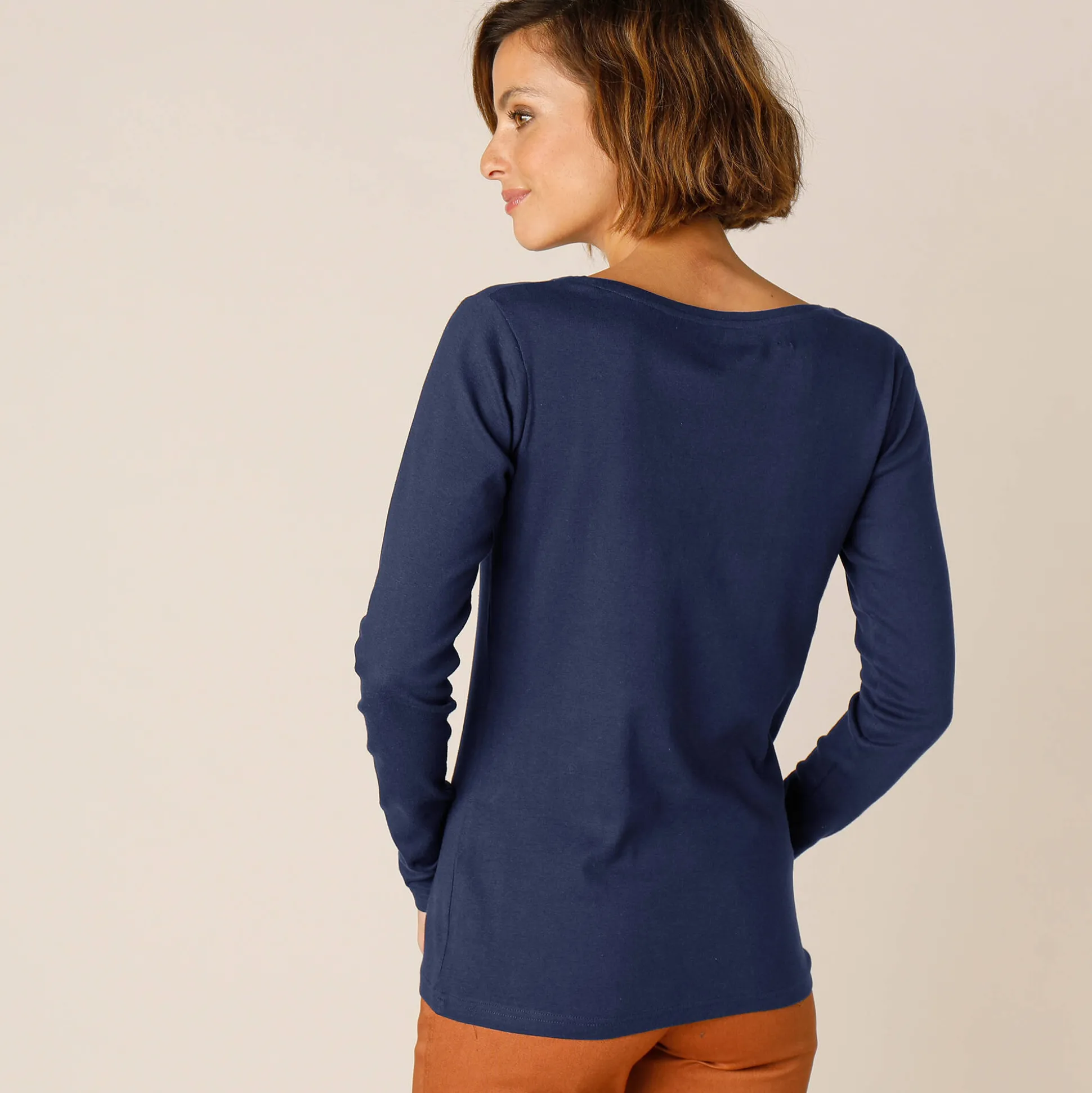 Effen T-shirt met lange mouwen in biokatoen(**)