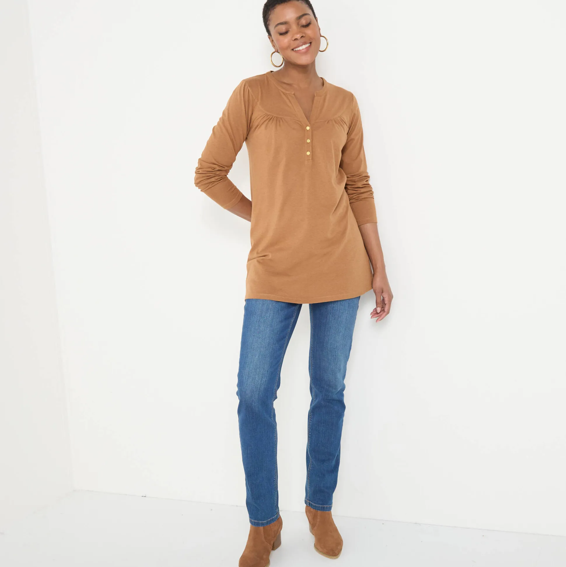 Effen tuniek met knoopkraag