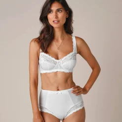 Gaineslip in glanstricot en kant Avila - set van 2