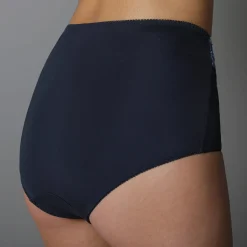 Gaineslip in microvezel en geborduurde tule Caminata