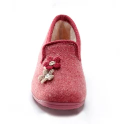 Gesloten pantoffels met bloemetjes
