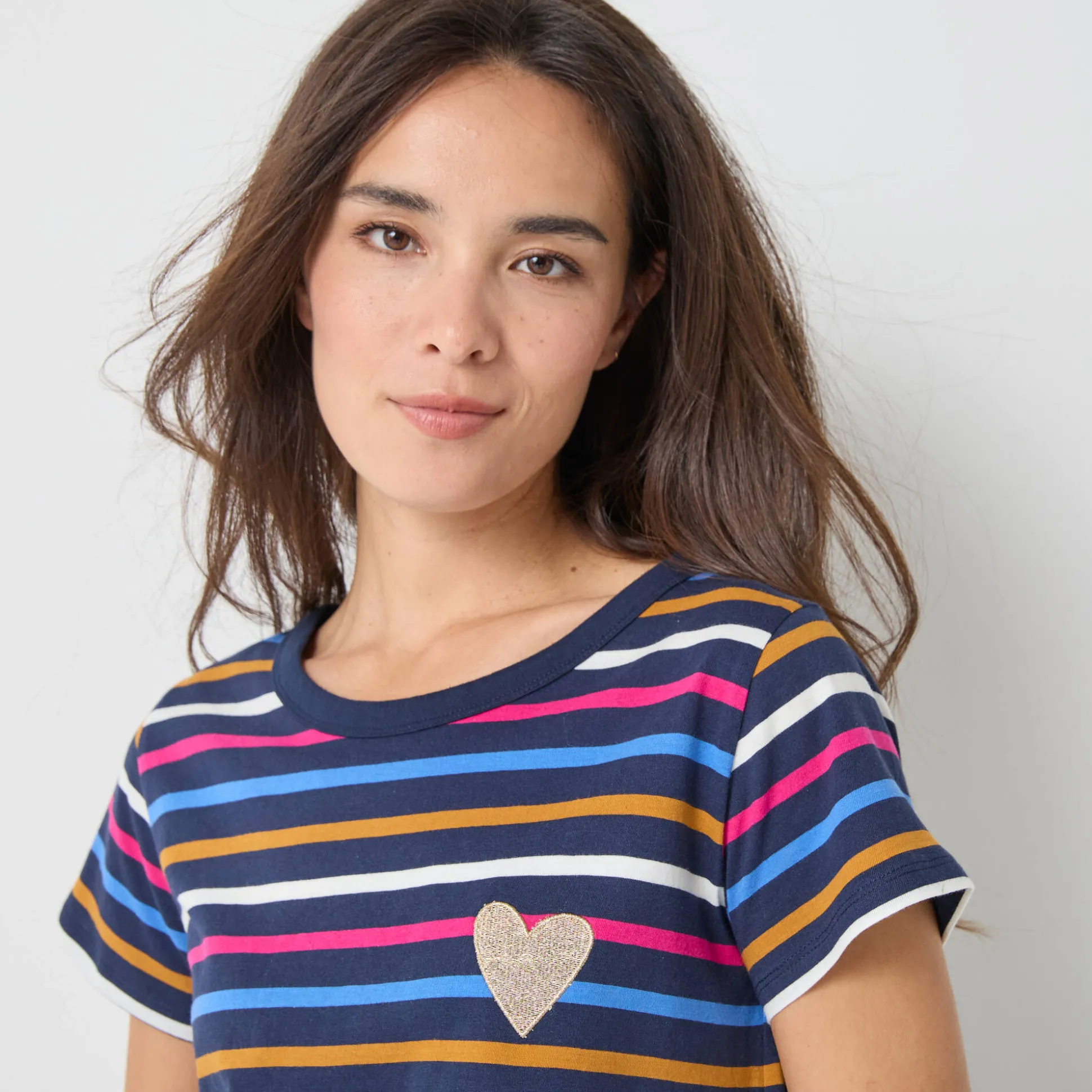 Gestreept T-shirt met korte mouwen, goudkleurig hartje