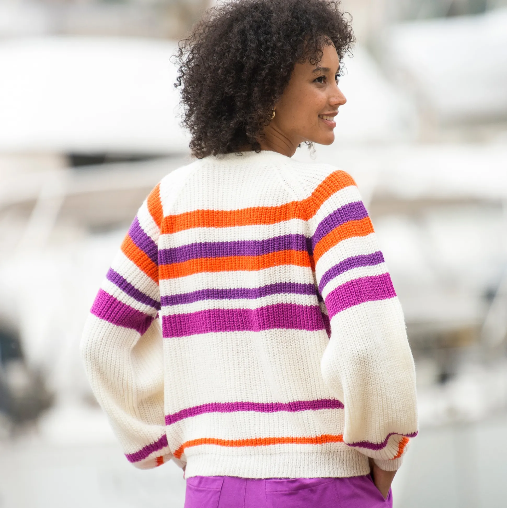 Gestreepte cardigan met knoopsluiting