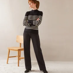 Gestreepte trui met opstaande hals, ribtricot
