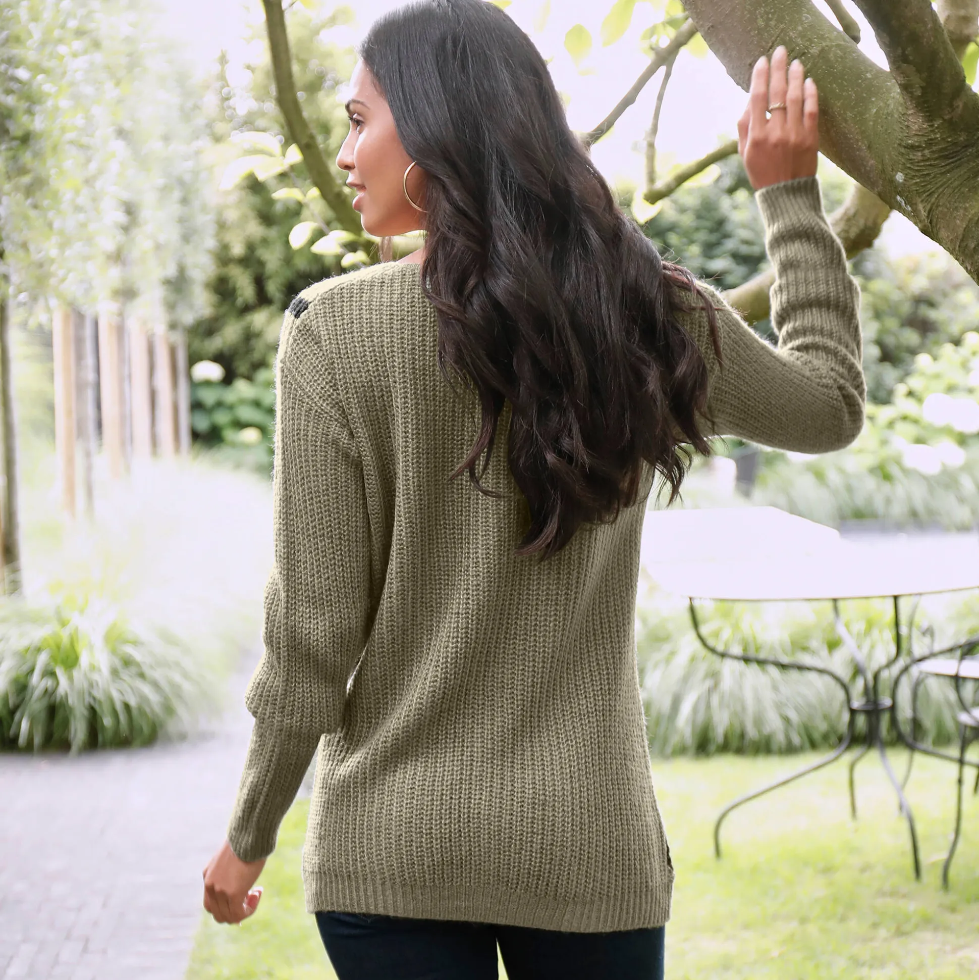 Gestreepte trui met V-hals - mohairtouch