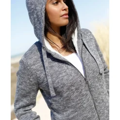 Gevoerd vest in spikkeltricot met rits
