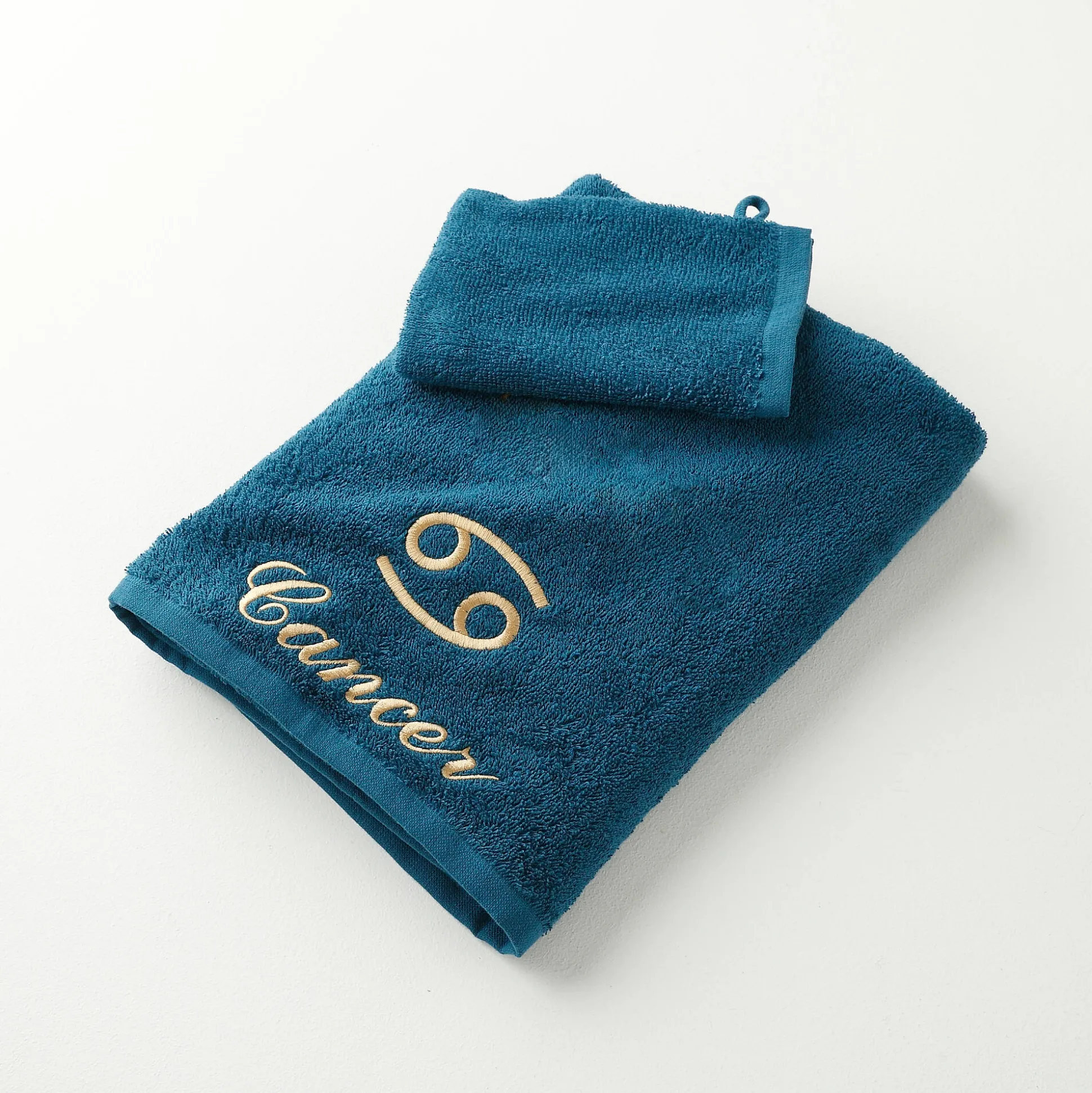 Handdoeken met "Cancer" borduursel - 420 g/m2