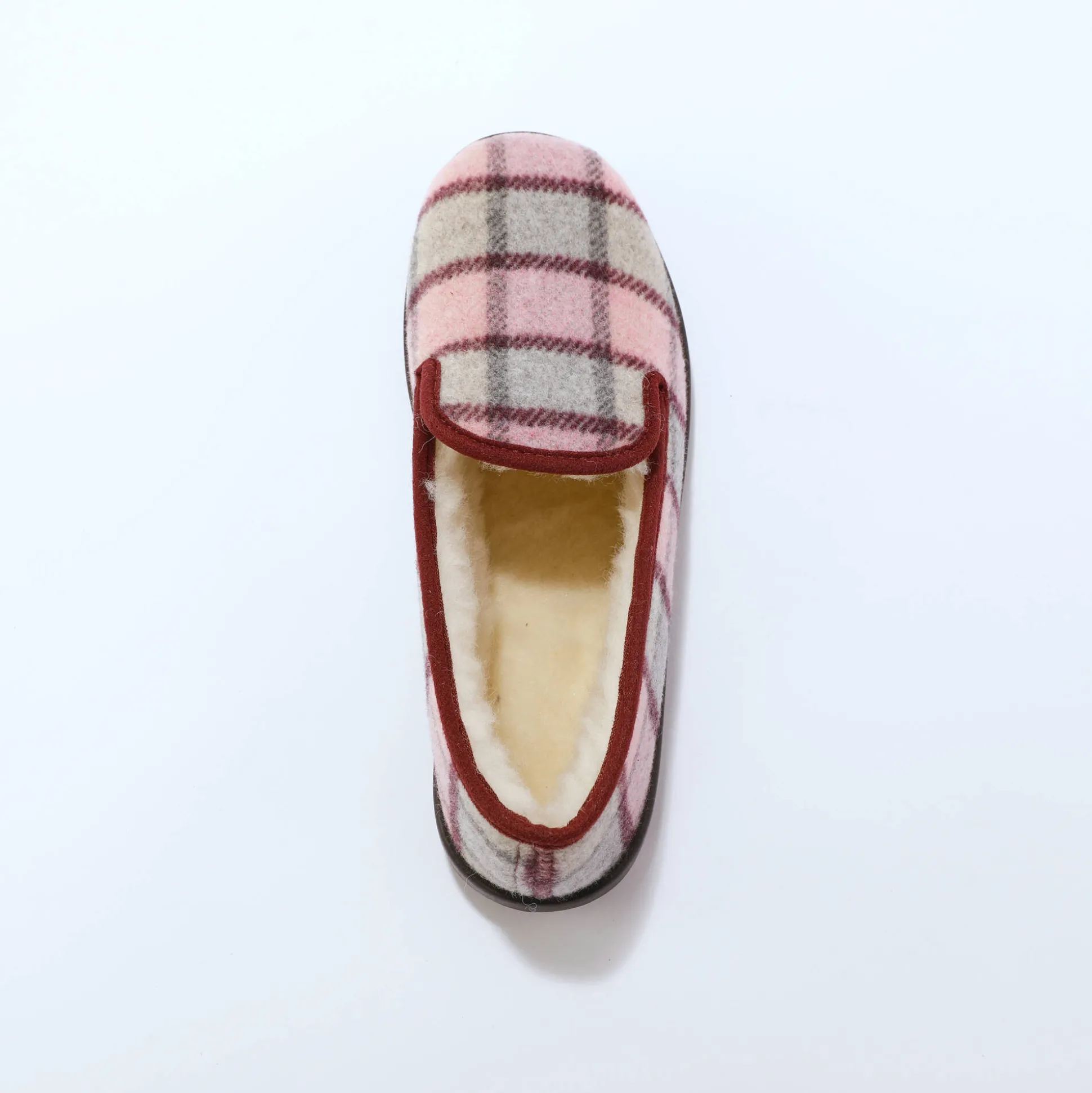 Hoge pantoffels met wolvoering, geruit motief