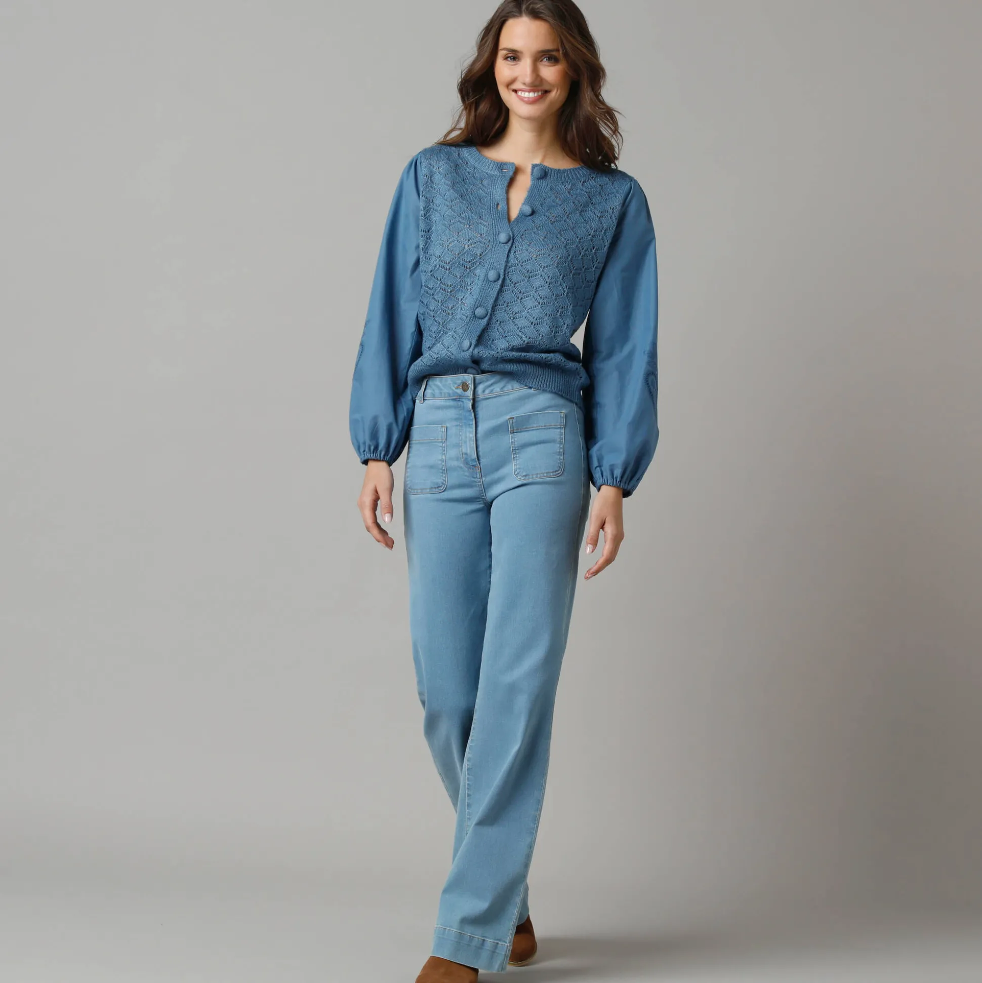 2-in-1 vest in 2 materialen, ajourtricot en geborduurde mouwen van katoen