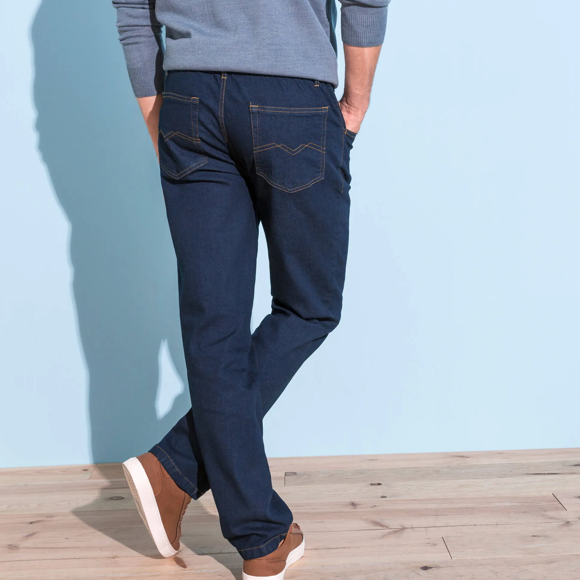 Jeans met elastische taille - binnenpijpl. 72 cm