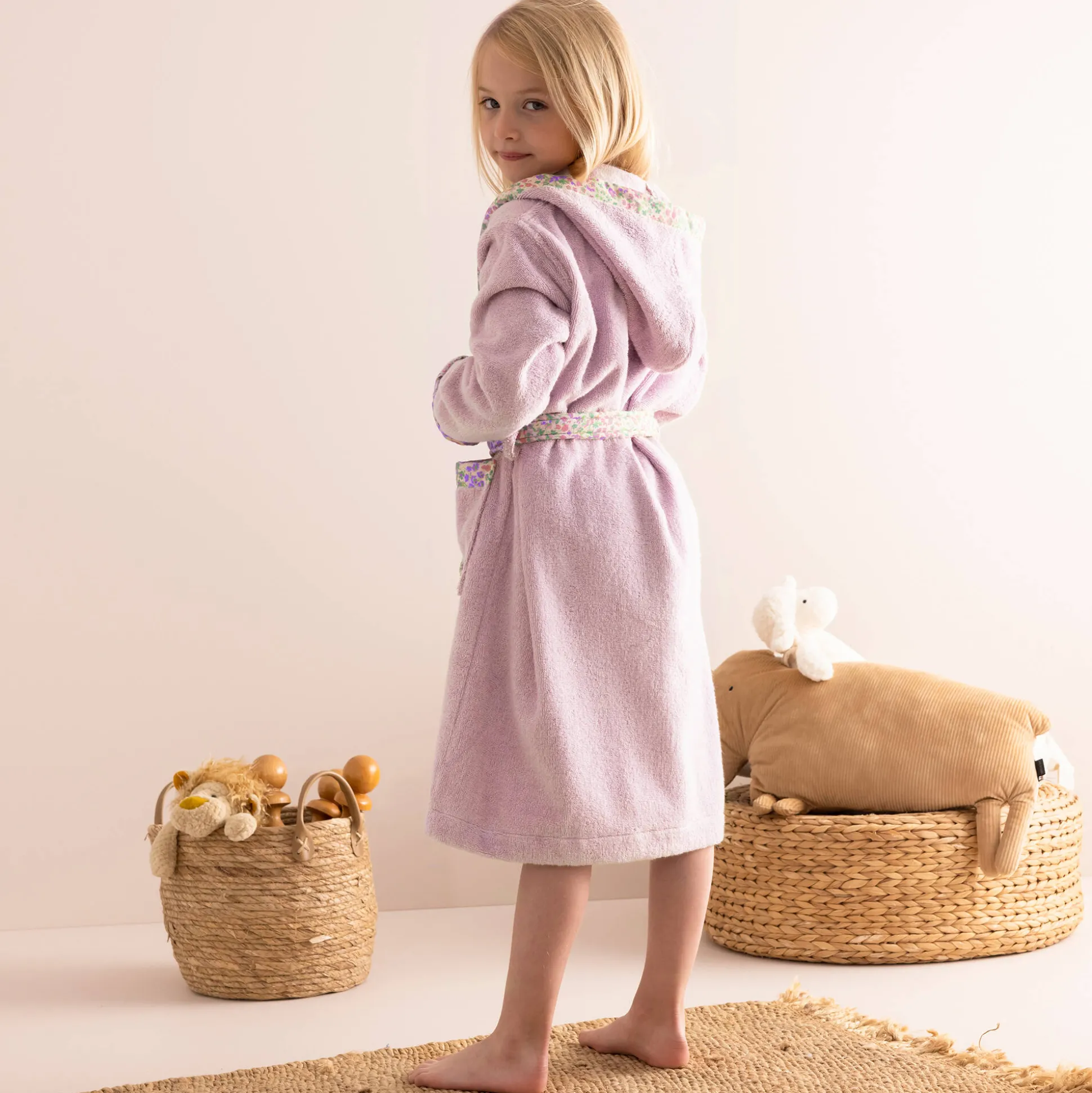 Kinderbadjas met kap in katoenen badstof - 340 g/m²