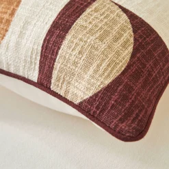Kussen met geometrische print